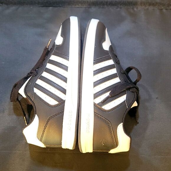 BRAND NEW K-SWISS KID UNISEX BLACK & WHITE COURT PALISADES SNEAKERS - Picture 10 of 16